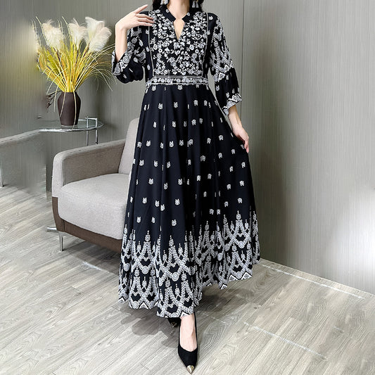 Women's Bohemian Embroidery V-neck Maxi